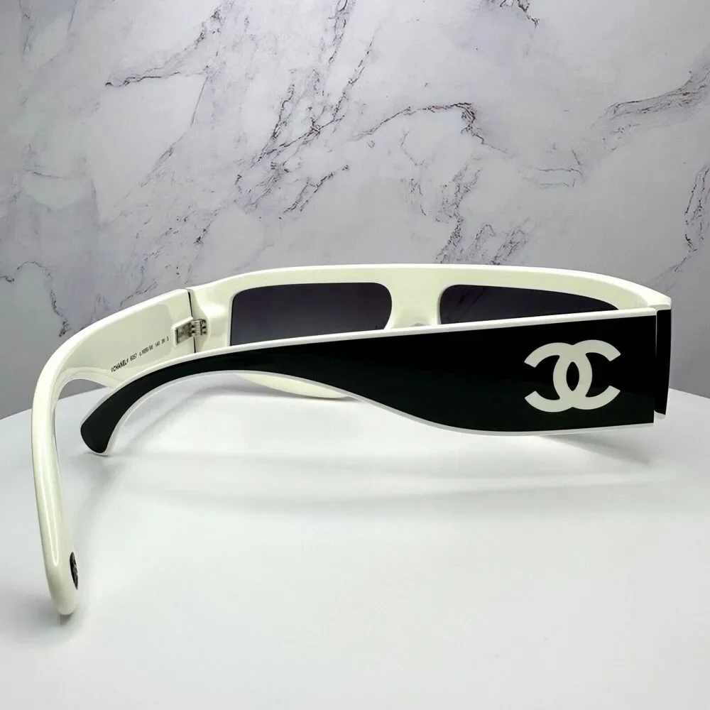 New CHANEL Sunglasses - Picture 9 of 16